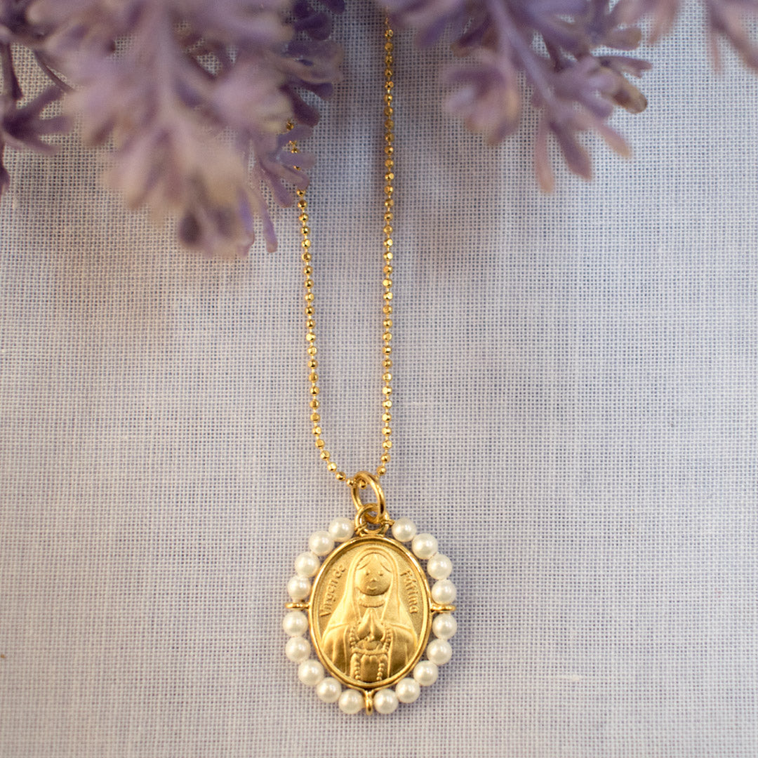 Collar Cucamona Virgen de Fátima con Perla