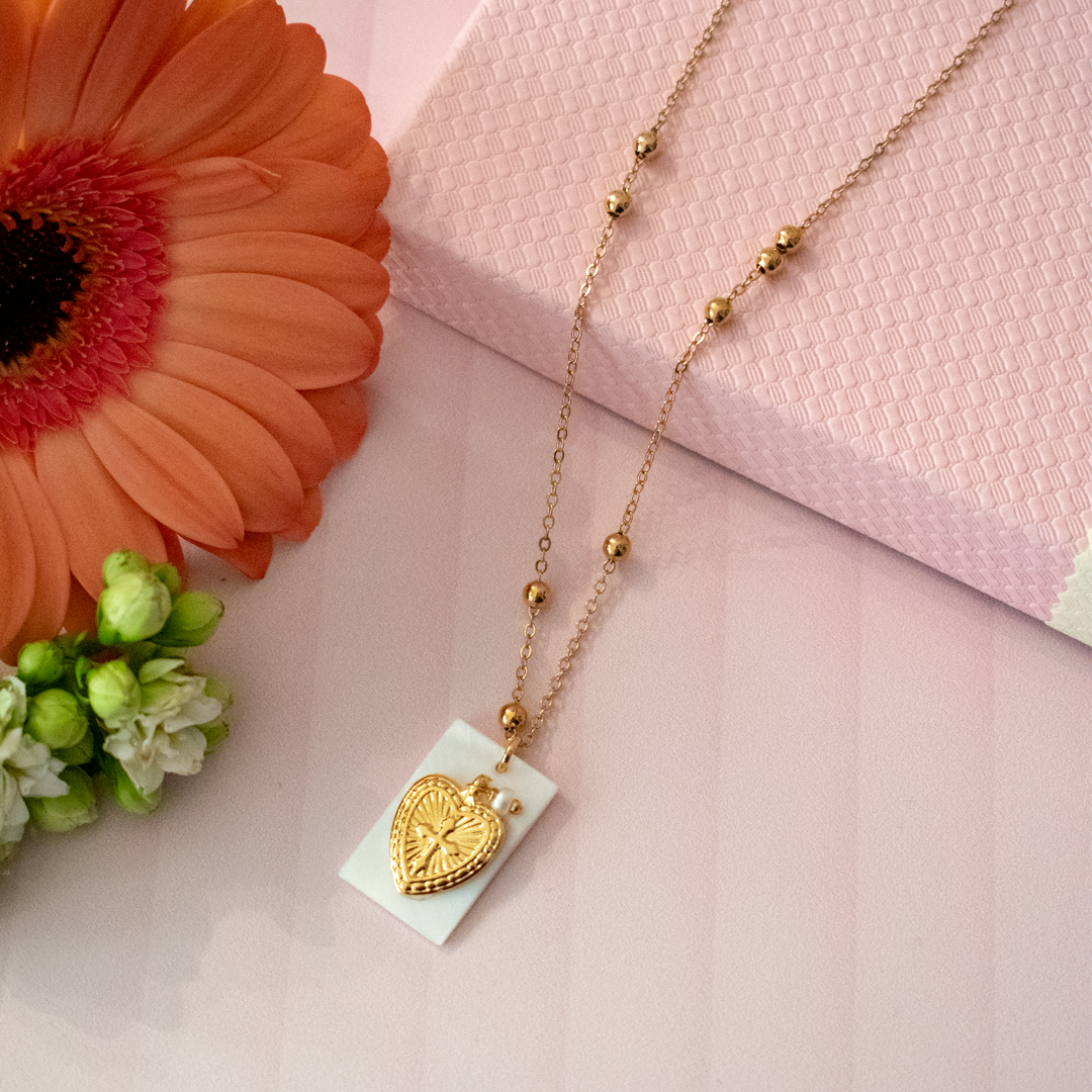 Collar Corazón Madre Perla