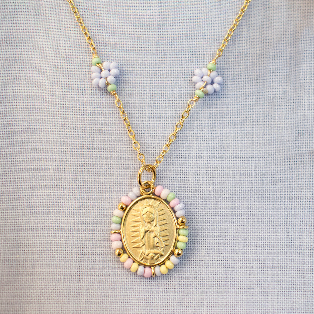 Collar Cucamona Virgen de Guadalupe Bordado