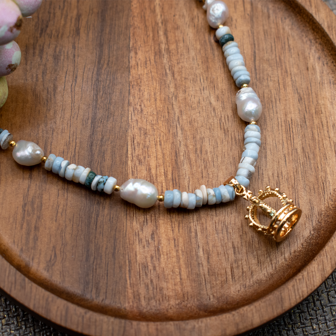 Collar Puca Corona
